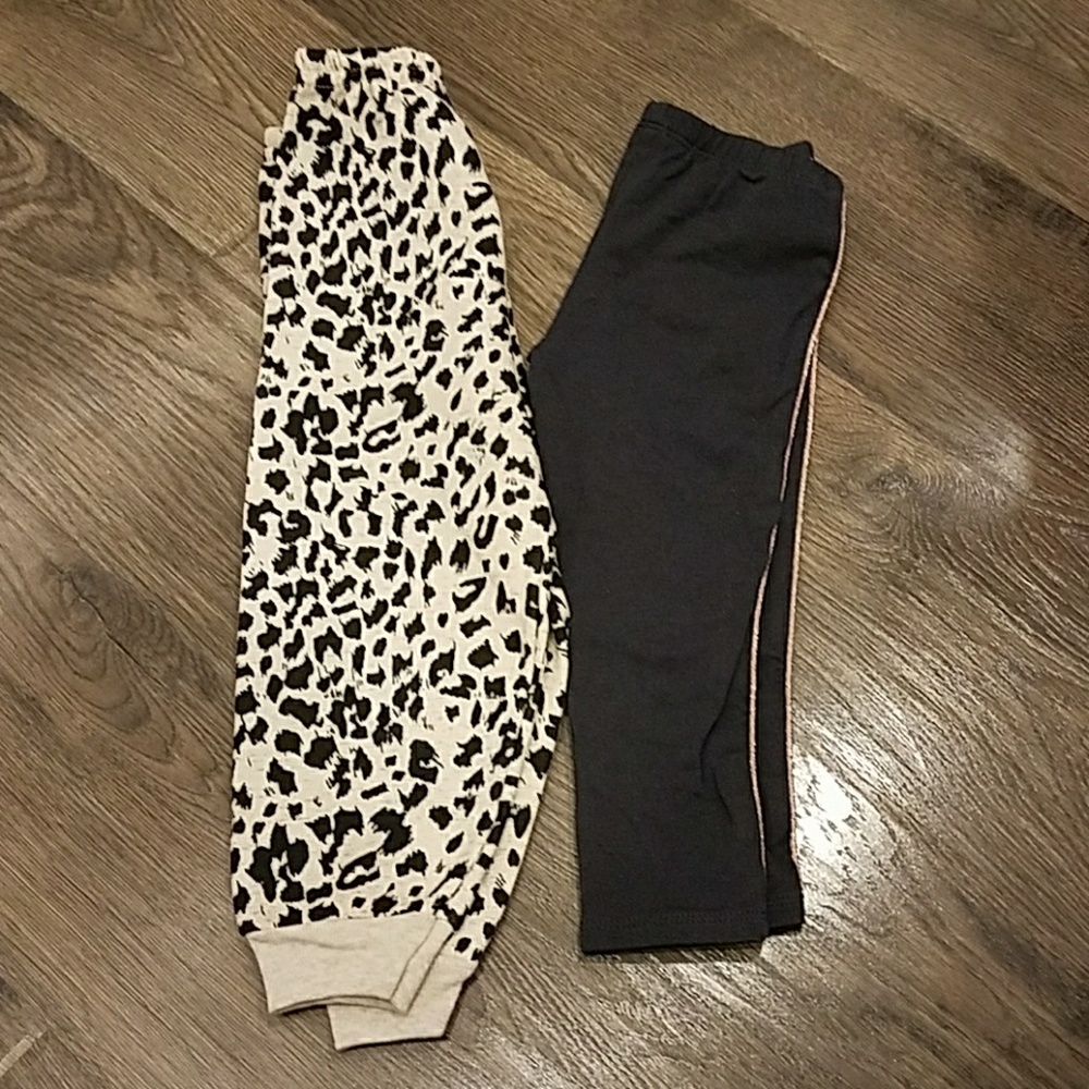 2T leggings and sweats